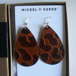 Nickel & Suede leather earrings